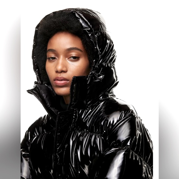 NWT Zara Black Cropped Puffer Bomber Jacket Shiny Versatile - Picture 3 of 15